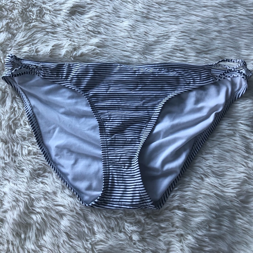 Striped bikini bottom